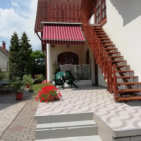 Apartament Balla Apartmanhaz *