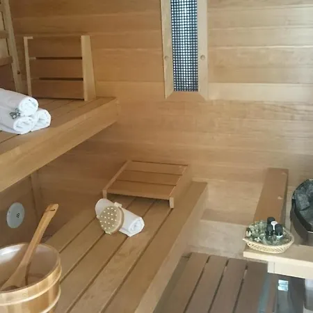 アパート Balla Apartmanhaz シオーフォク